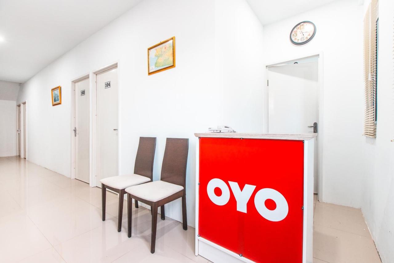 Oyo 907 Wisma Cakung Jakarta Exterior photo